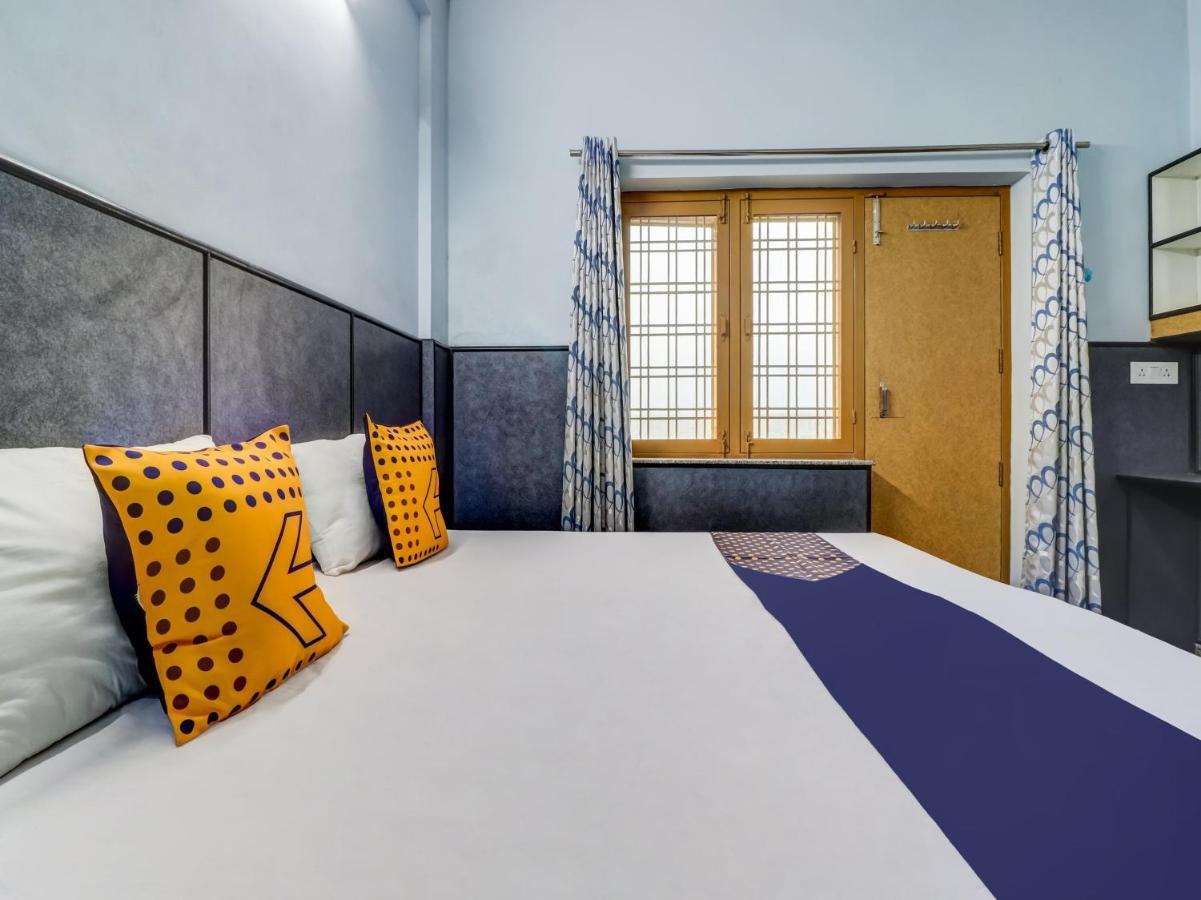 Spot On 82236 Aryan Home Stay Jhājra Extérieur photo